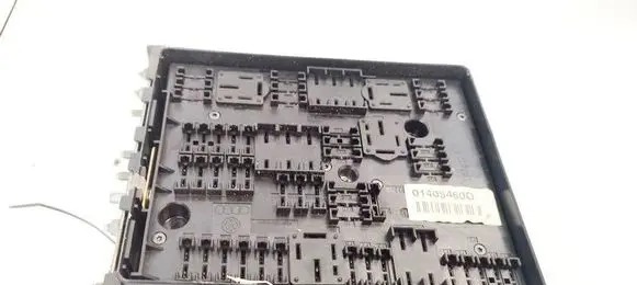 Skoda Octavia Mk2 (1Z) Fuse box set 1K0937124K