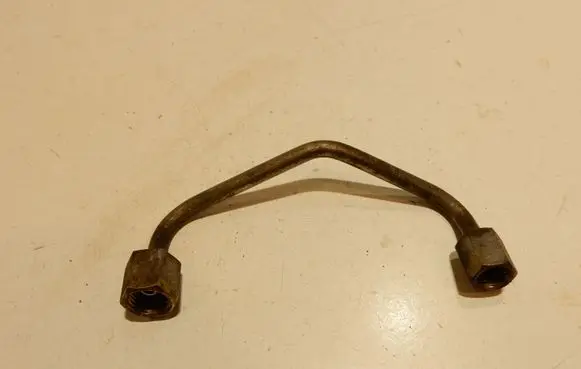 Audi A6 S6 C6 4F Fuel injector supply line/pipe 61102