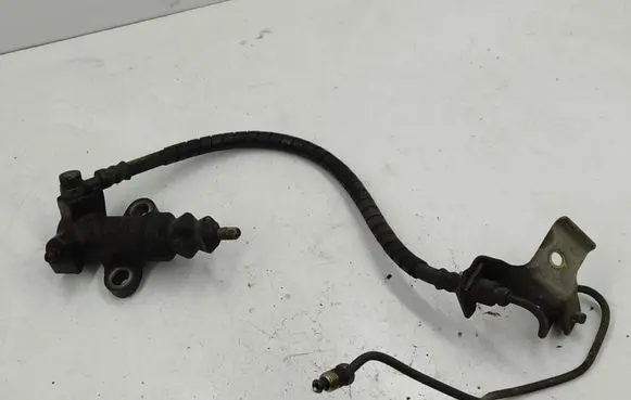 Subaru Legacy Clutch master cylinder