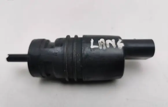 Mercedes-Benz CLS C218 X218 Windscreen/windshield washer pump 2218690121