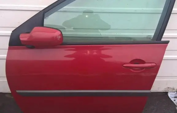 Renault Megane II Front door