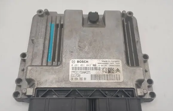 Peugeot 308 Engine control unit/module 9806460480 9809478580 0281031043