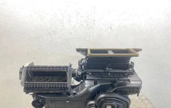 Interior heater climate box assembly