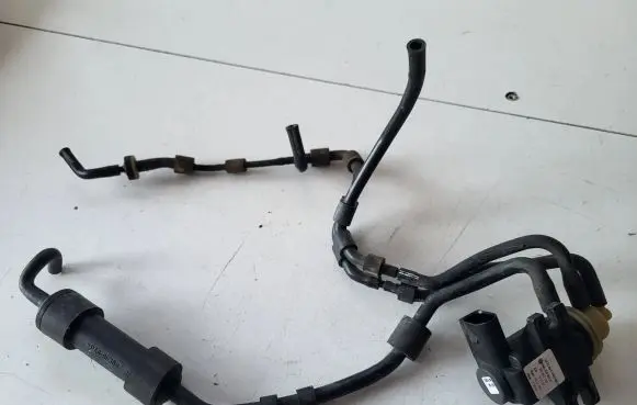 Skoda Octavia Mk3 (5E) Turbo solenoid valve 1K0906627B