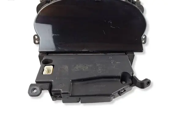 Toyota Yaris Verso Speedometer (instrument cluster) 216558653