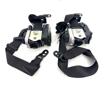 BMW 4 G22 G23 G24 G26 Set of seat belts 9460973