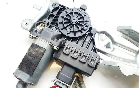 Opel Zafira B Front door window regulator motor 994887101