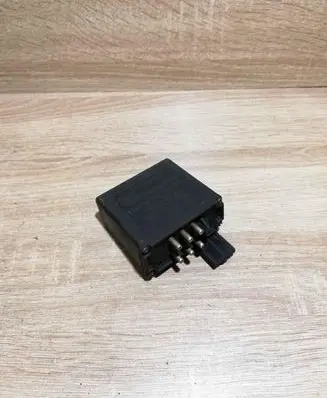 BMW 5 E34 Other relay 2240518