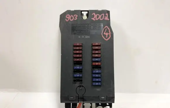 Mercedes-Benz Sprinter W901 W902 W903 W904 Comfort/convenience module A0005402350