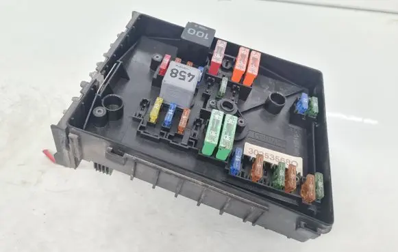 Volkswagen Golf Plus Fuse module 1K0937125A 1K0906381 7M0951253A