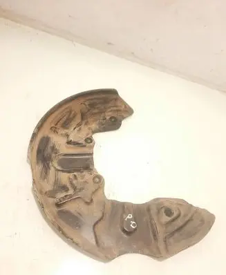 Audi A4 S4 B6 8E 8H Front brake disc dust cover plate 