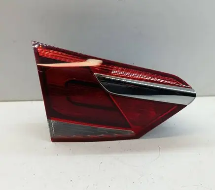Hyundai i40 Tailgate rear/tail lights 924033Z5