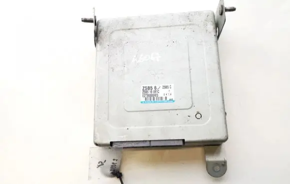 Mazda 323 F Engine control unit/module z5b518881c e2t86886m3