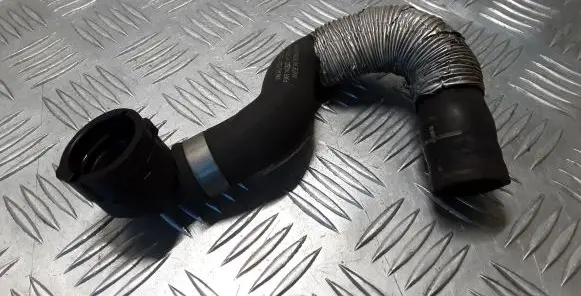 Volkswagen PASSAT B8 Engine coolant pipe/hose 5Q0122073AL
