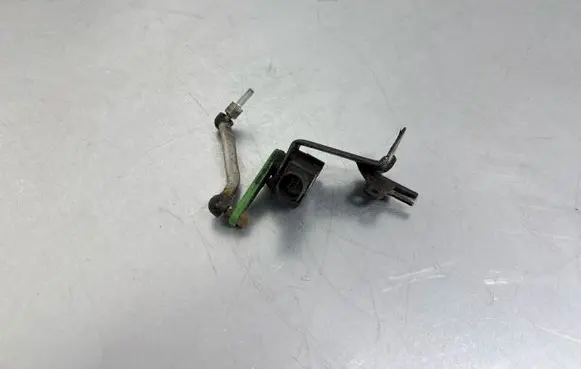 Porsche Macan (95B) Headlight/headlamp level sensor 8K0907503