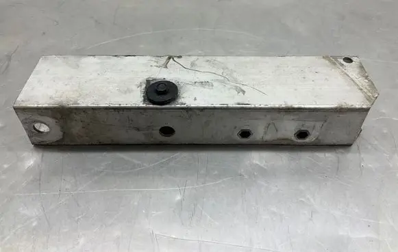 BMW 5 F10 F11 Radiator support slam panel bracket 7158874