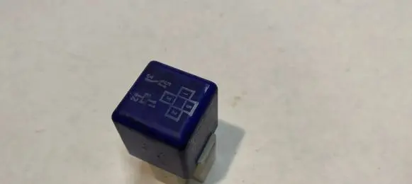 Lexus IS 200-300 Other relay 2830010020