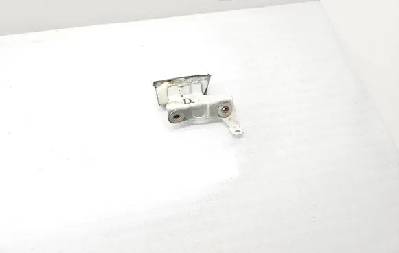 Lexus UX Fender mounting bracket 