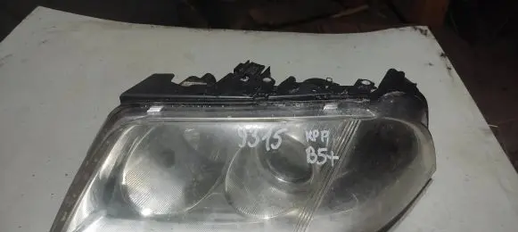 Volkswagen PASSAT B5.5 Headlight/headlamp