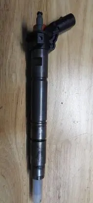 Fuel injector