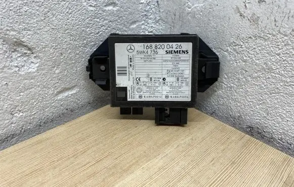 Mercedes-Benz E W212 Immobilizer control unit/module 1688200426 5WK4736 86LP0096