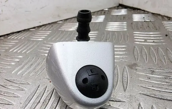 BMW X5 E53 Headlight washer spray nozzle 7145235
