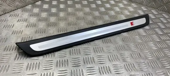Audi Q5 SQ5 Front sill trim cover 8R0853373