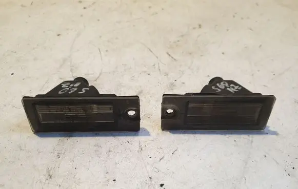 Volvo S60 Number plate light