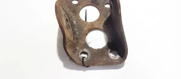Volkswagen Golf IV Bracket in trunk/boot 