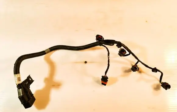 Hyundai Tucson TL Fuel injector wires 353412B100