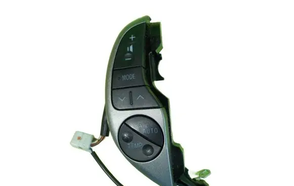 Toyota Prius (XW20) Other switches/knobs/shifts F70CV142