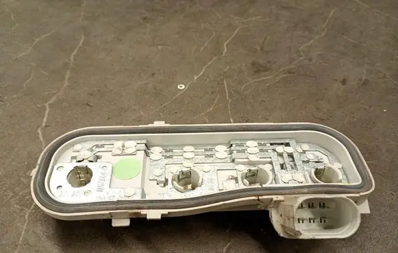 Audi A4 S4 B6 8E 8H Tail light bulb cover holder 