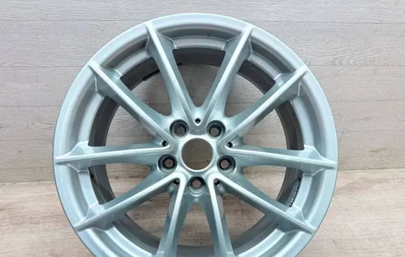 BMW 5 G30 G31 G38 R17 alloy rim 6868217