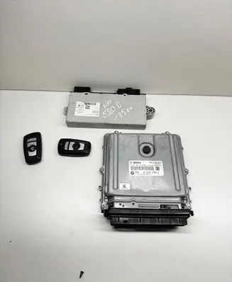 BMW 5 F10 F11 Engine ECU kit and lock set 0281017679 1039S46975 8513242