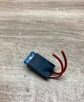 Volkswagen PASSAT B5 Plug wire 4B0937530