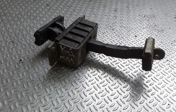Mercedes-Benz S W220 Rear door check strap stopper