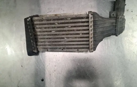Opel Zafira A Intercooler radiator 09129519 73645