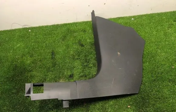Volkswagen ID.3 (B) pillar trim (top) 10C863483A