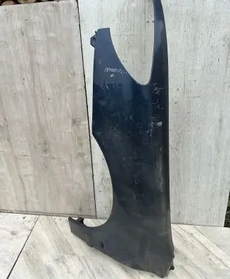 Peugeot 607 Fender