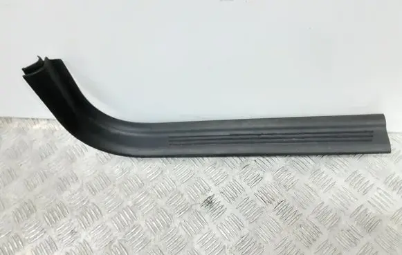 Volvo V50 Front sill trim cover 8641785
