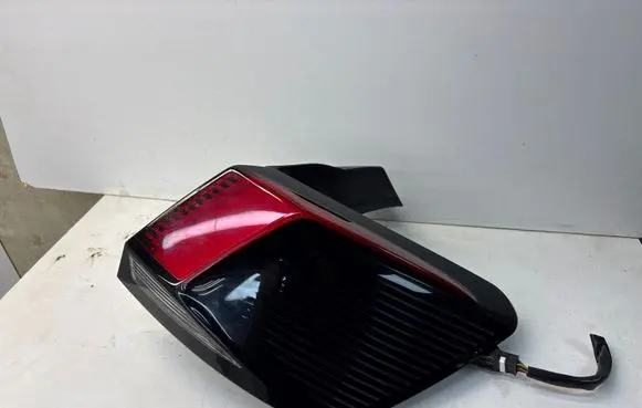 Peugeot 3008 II Rear/tail lights 9810477080
