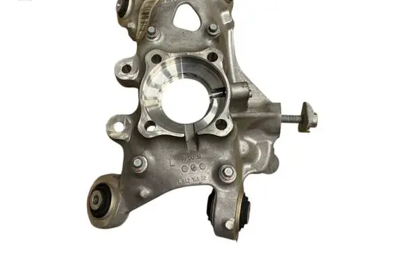 BMW i3 Rear wheel hub spindle/knuckle 6852163 6852161 33326852161