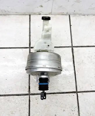 Mercedes-Benz CLA C118 X118 Brake booster A1774304400