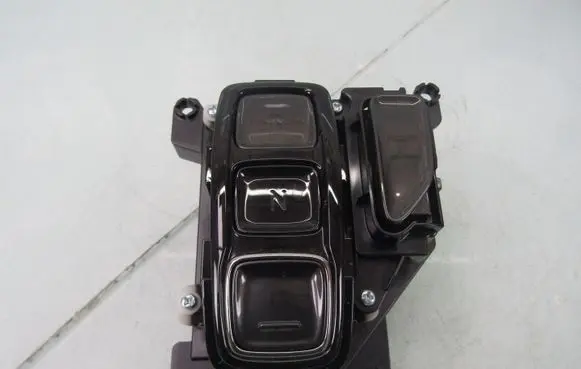 Hyundai Tucson IV NX4 Gear selector/shifter in gearbox
