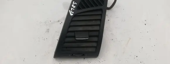 BMW 1 E81 E87 Dashboard side air vent grill/cover trim 7059187