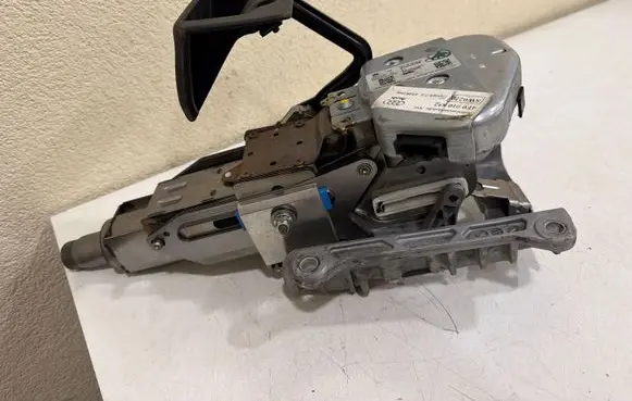 Audi A6 S6 C6 4F Steering wheel axle 4F0905852B
