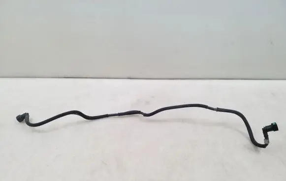 Porsche Panamera (970) Engine coolant pipe/hose 97010631001