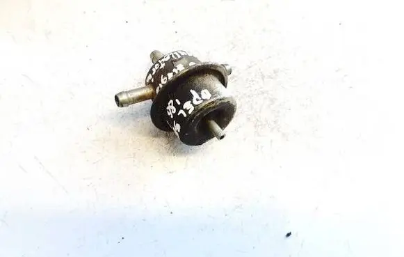Opel Senator B Fuel pressure sensor 0280160239