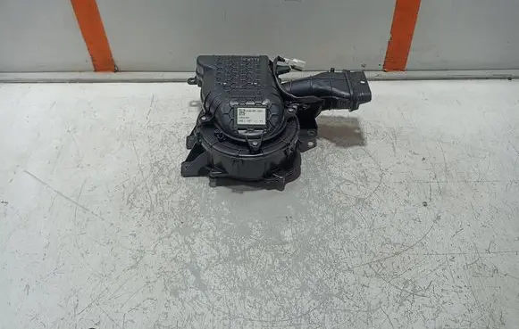 Subaru Forester SK Hybrid/electric vehicle battery fan 45810FL000