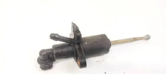Clutch master cylinder